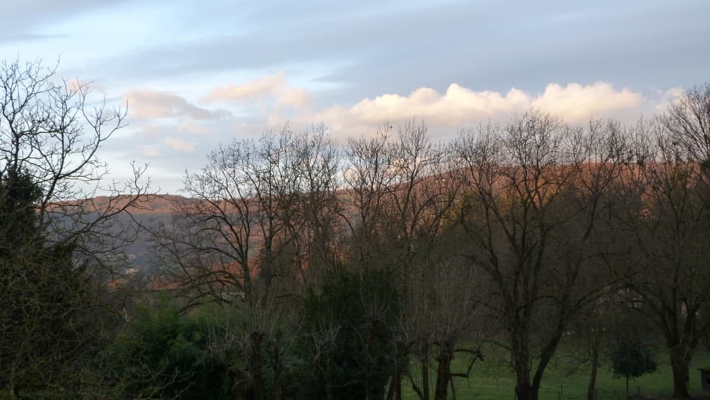 Le soleil se lève sur le Mont Thou