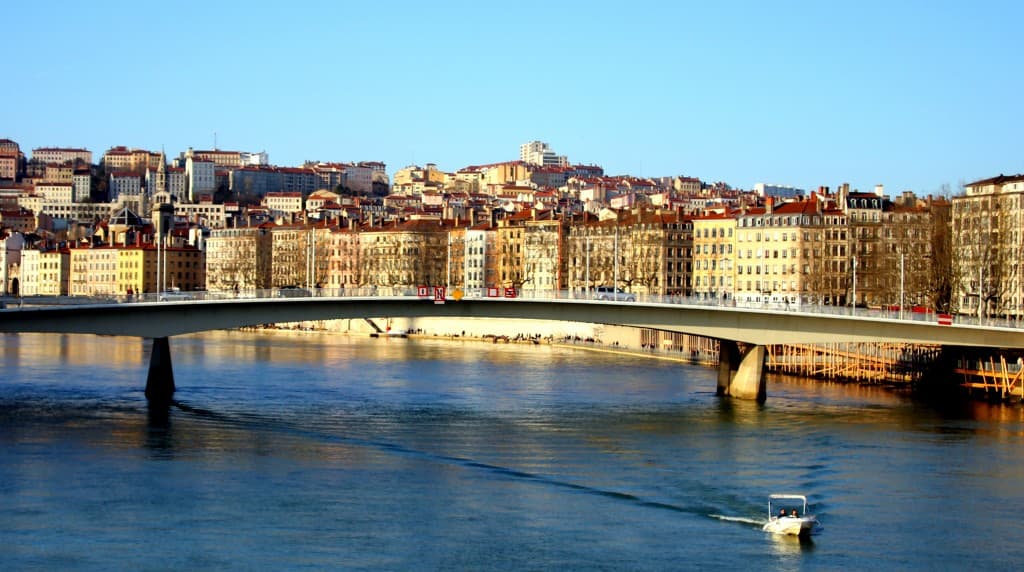 Pont Maréchal Joint