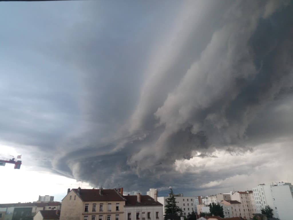Nuages sur Gerland