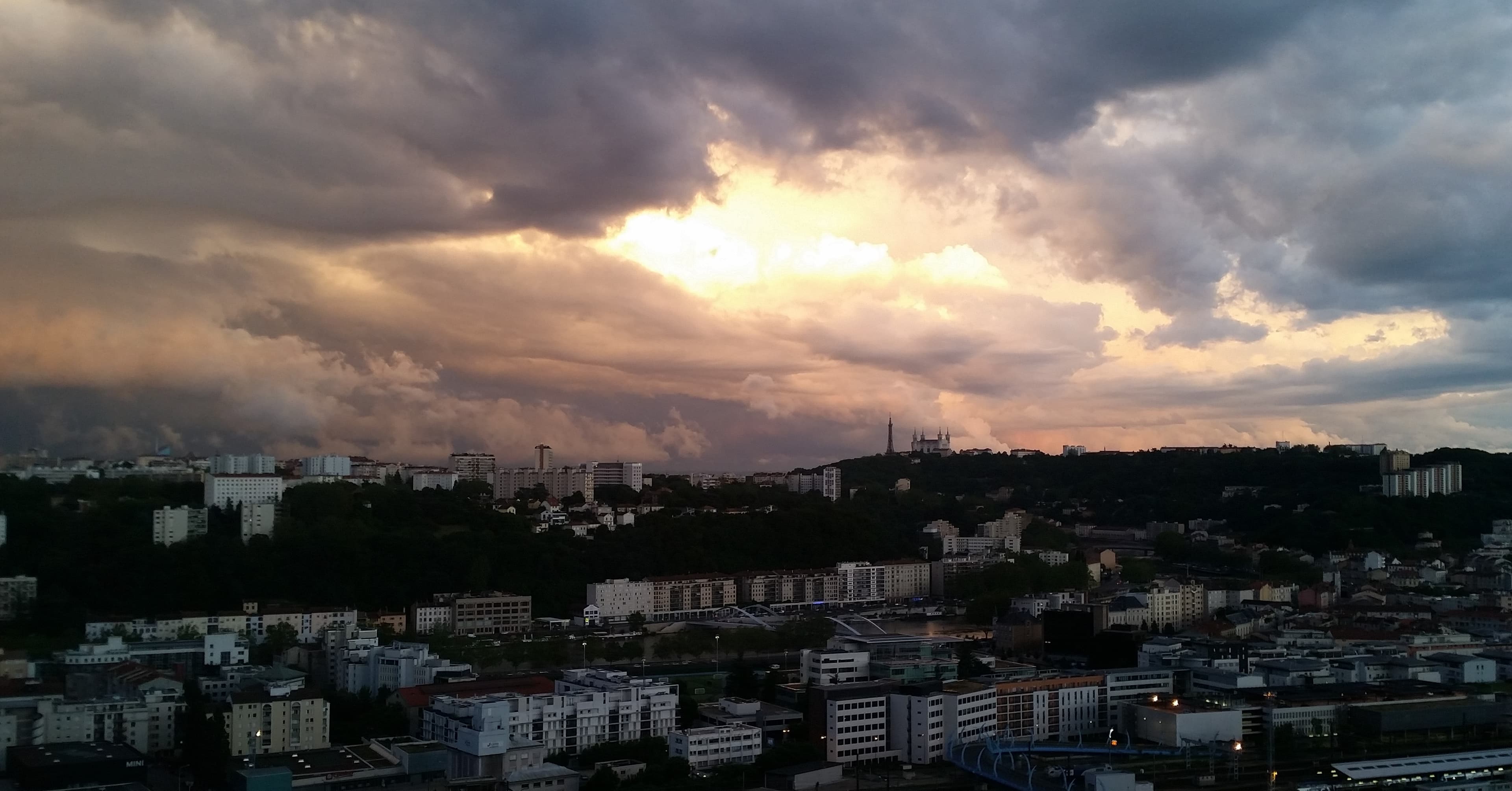 Après un orage très violent