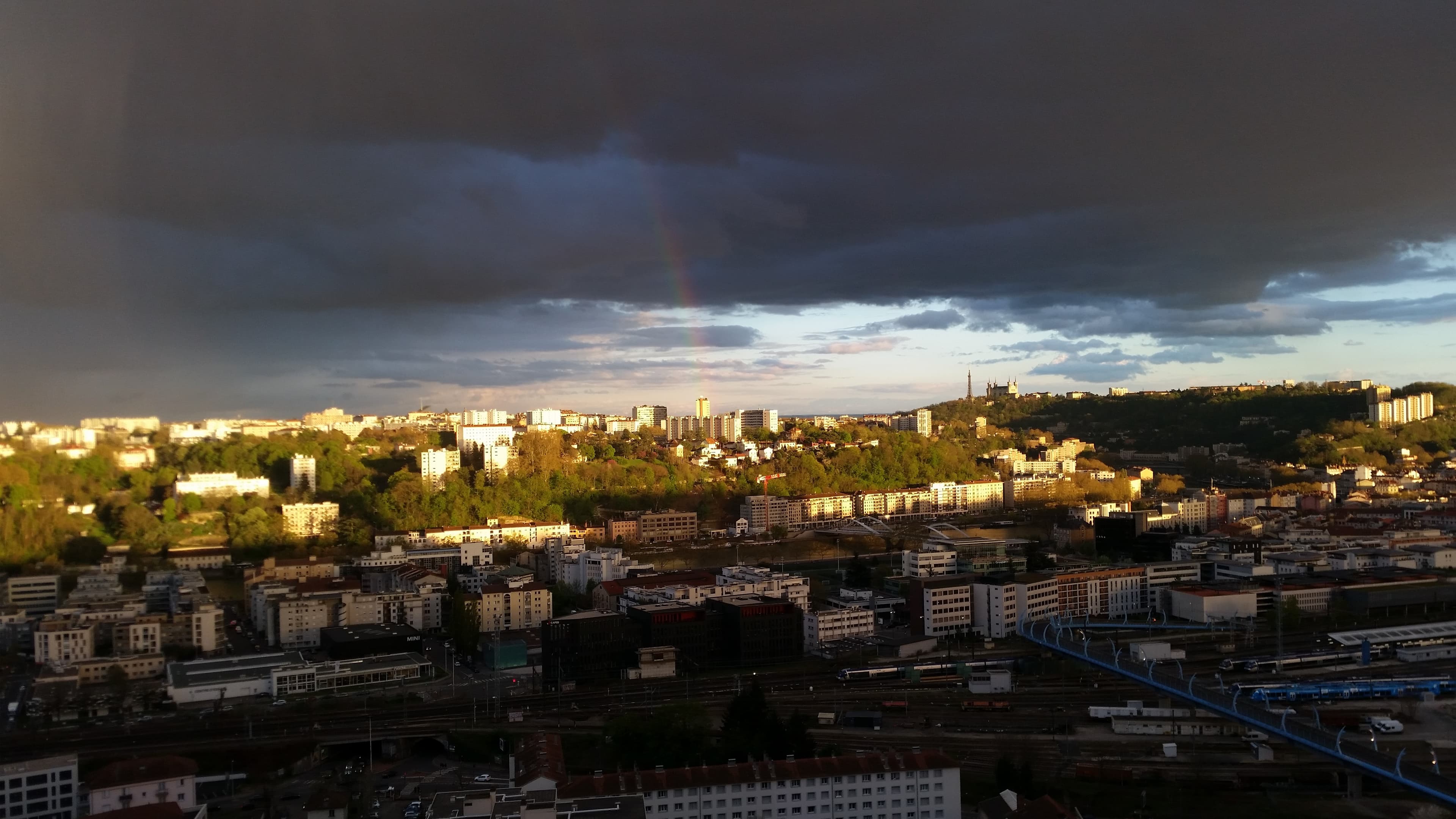 Couché de soleil sur Vaise-Croix Rousse-Fourvière