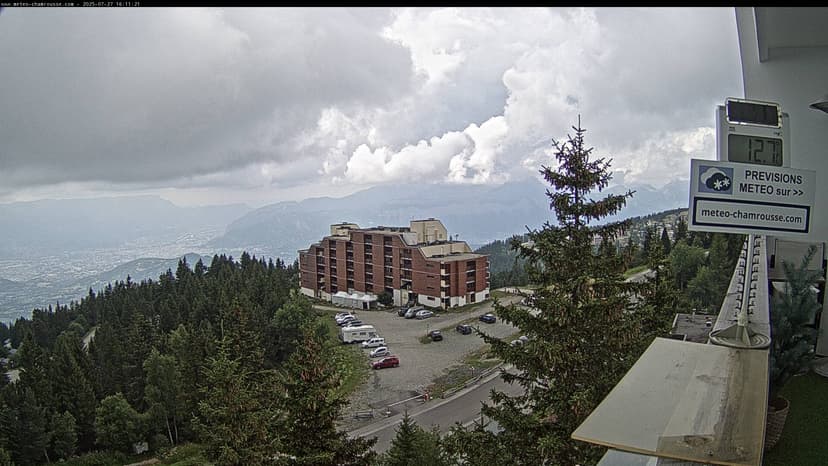 Image d'illustration pour Neige abondante en montagne & giboulées jusqu'en plaine