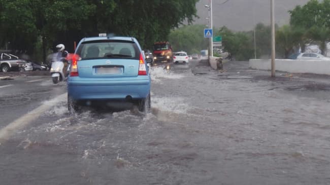 Image d'illustration pour Fortes pluies en Réunion