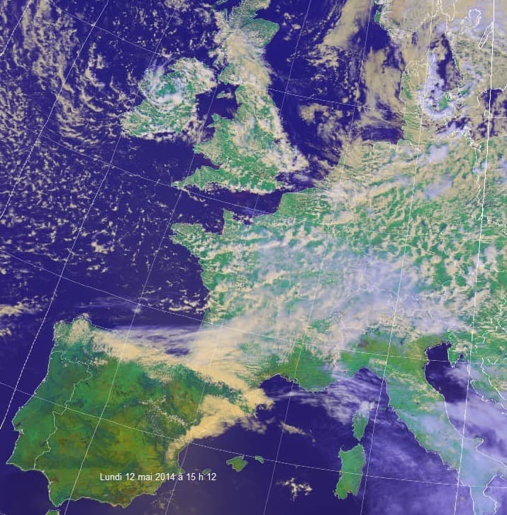 Image d'illustration pour Instabilité : trombe, giboulées, neige et risque d'avalanche