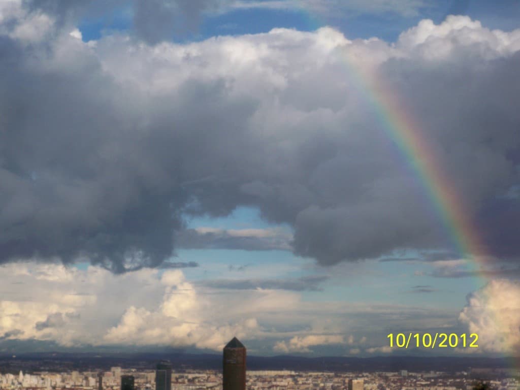 ARC EN CIEL SUR LYON