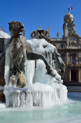 Fontaine Bartholdi gelée