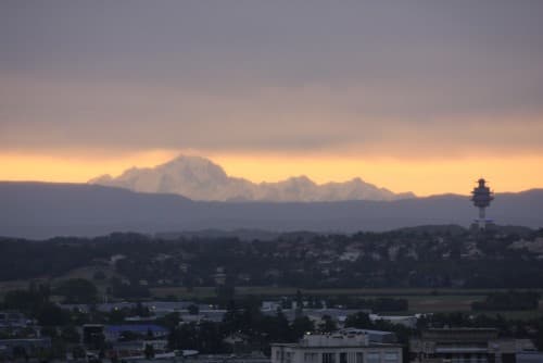 Les Alpes vues de Bron