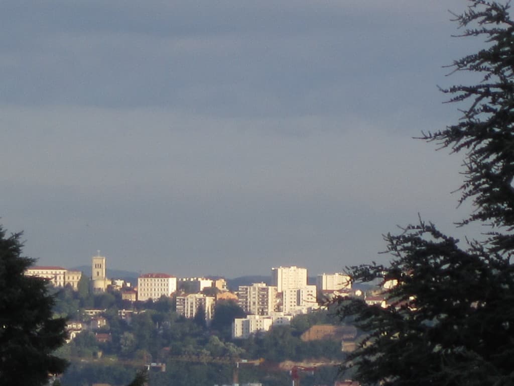 Blanc sur gris