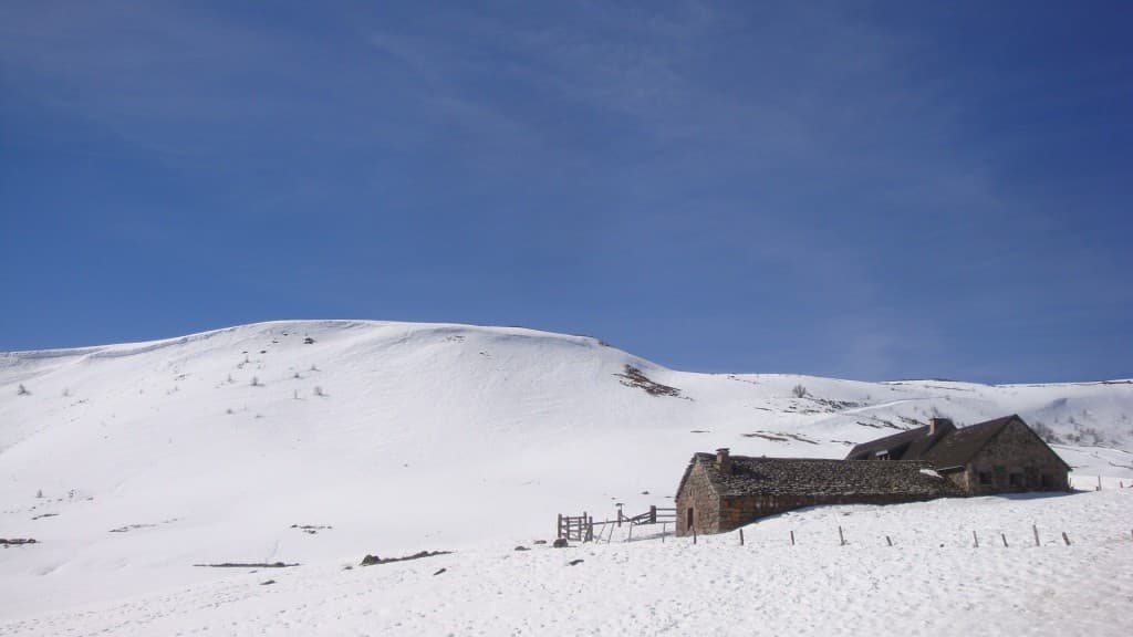 Buron au col de Prat de Bouc