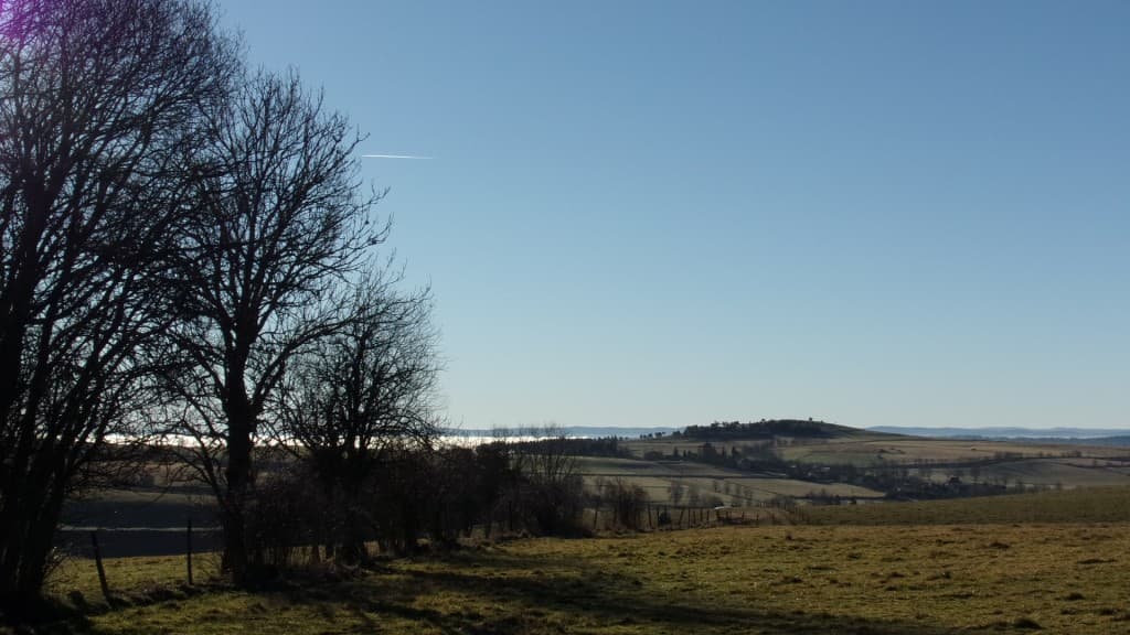 Mer de nuages au loin
