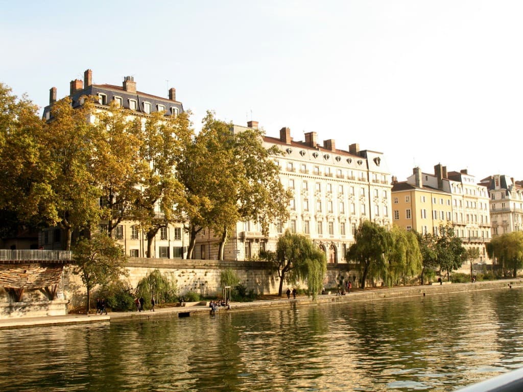 Quiétude sur les bords de Saône 
