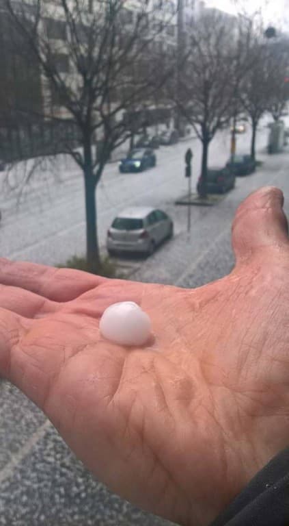 Le ciel nous tombe sur la tête !